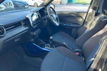 SPOTICAR Suzuki Ignis 1.2 Dualjet Mhev Sz-t Euro 6 (s/s) 5dr Used Car - City Car Hybrid Black - Bromley - 1200567986_3