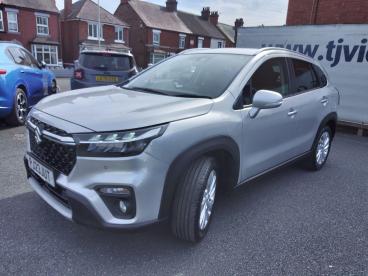 SPOTICAR Suzuki S-cross 1.4 Boosterjet Mhev Motion Euro 6 (s/s) 5dr Used Car - Suv Hybrid Silver - Telford - 1200596891_5
