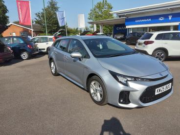 SPOTICAR Suzuki Swace 1.8h Motion Cvt Euro 6 (s/s) 5dr Used Car - Estate Hybrid Silver - Shrewsbury - 1200622314_1