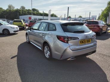 SPOTICAR Suzuki Swace 1.8h Motion Cvt Euro 6 (s/s) 5dr Used Car - Estate Hybrid Silver - Shrewsbury - 1200622314_5