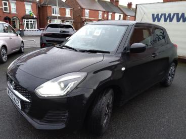 SPOTICAR Suzuki Swift 1.2 Dualjet Mhev Sz-l Euro 6 (s/s) 5dr Used Car - City Car Hybrid Black - Telford - 1200562021_5