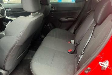 SPOTICAR Suzuki Swift 1.2 Dualjet Mhev Sz-l Euro 6 (s/s) 5dr Used Car - City Car Hybrid Red - Bromley - 1200563844_4