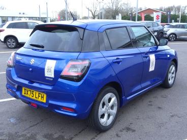 SPOTICAR Suzuki Swift 1.2 Mhev Motion Euro 6 (s/s) 5dr Used Car - City Car Hybrid Blue - Shrewsbury - 1200565787_4