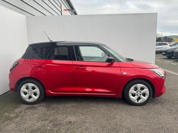 SPOTICAR Suzuki Swift 1.2 Mhev Motion Euro 6 (s/s) 5dr Used Car - City Car Hybrid Red - Trowbridge - 1200570614_4