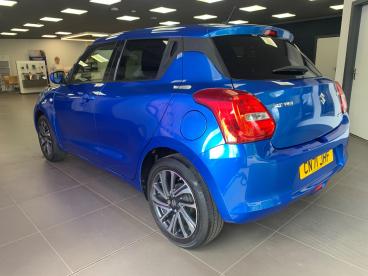 SPOTICAR Suzuki Swift 1.2 Dualjet Mhev Sz-l Euro 6 (s/s) 5dr Used Car - City Car Hybrid Blue - Abergavenny - 1200600377_4