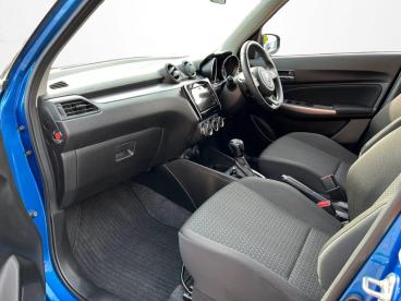 SPOTICAR Suzuki Swift 1.2 Dualjet Mhev Sz5 Cvt Euro 6 (s/s) 5dr Used Car - City Car Hybrid Blue - Uckfield - 1200631779_2