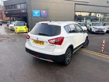 SPOTICAR Suzuki Sx4 S-cross 1.6 Sz-t Euro 6 5dr Used Car - Suv Petrol White - Wakefield - 1200569322_3