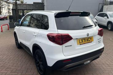 SPOTICAR Suzuki Vitara 1.4 Boosterjet Mhev Sz5 Allgrip Euro 6 (s/s) 5dr Used Car - Suv Hybrid White - Bromley - 1200531964_2