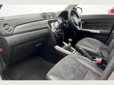 SPOTICAR Suzuki Vitara 1.6 Ddis Sz5 Allgrip Euro 6 (s/s) 5dr Used Car - Suv Diesel Grey - Uckfield - 1200537117_2