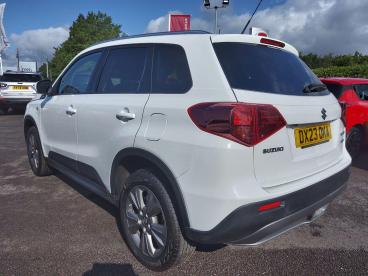 SPOTICAR Suzuki Vitara 1.4 Boosterjet Mhev Sz-t Euro 6 (s/s) 5dr Used Car - Suv Hybrid White - Shrewsbury - 1200553993_5