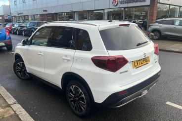 SPOTICAR Suzuki Vitara 1.5 Sz5 Ags Auto Euro 6 (s/s) 5dr Used Car - Suv Hybrid White - Bromley - 1200562087_2