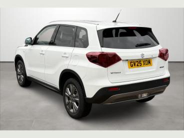 SPOTICAR Suzuki Vitara 1.4 Boosterjet Mhev Motion Euro 6 (s/s) 5dr Used Car - Suv Hybrid White - Eastbourne - 1200568992_3