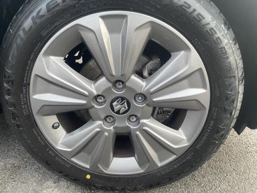 SPOTICAR Suzuki Vitara 1.0 Boosterjet Sz-t Auto Euro 6 (s/s) 5dr Used Car - Suv Petrol Blue - Watford - 1200569170_3