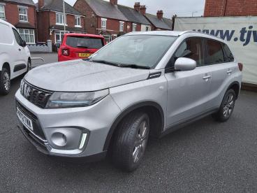 SPOTICAR Suzuki Vitara 1.4 Boosterjet Mhev Sz-t Euro 6 (s/s) 5dr Used Car - Suv Hybrid Silver - Telford - 1200579703_5
