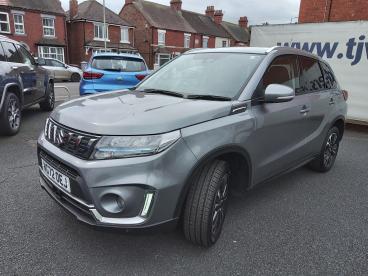 SPOTICAR Suzuki Vitara 1.4 Boosterjet Mhev Sz5 Euro 6 (s/s) 5dr Used Car - Suv Hybrid Grey - Telford - 1200582887_5