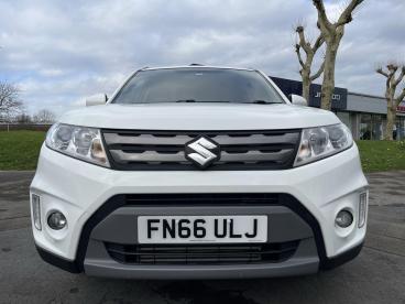SPOTICAR Suzuki Vitara 1.6 Ddis Sz-t Euro 6 (s/s) 5dr Used Car - Suv Diesel White - Swansea - 1200583130_2