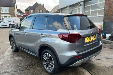 SPOTICAR Suzuki Vitara 1.5 Sz5 Ags Auto Euro 6 (s/s) 5dr Used Car - Suv Hybrid Grey - Bromley - 1200586641_2