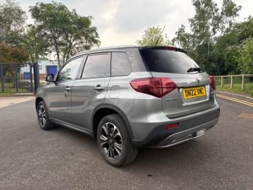 SPOTICAR Suzuki Vitara 1.4 Boosterjet Mhev Sz5 Euro 6 (s/s) 5dr Used Car - Suv Hybrid Grey - Crewe - 1200601338_4