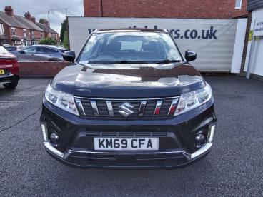SPOTICAR Suzuki Vitara 1.0 Boosterjet Sz4 Euro 6 (s/s) 5dr Used Car - Suv Petrol Black - Telford - 1200604884_4
