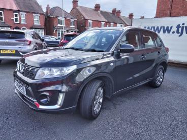 SPOTICAR Suzuki Vitara 1.0 Boosterjet Sz4 Euro 6 (s/s) 5dr Used Car - Suv Petrol Black - Telford - 1200604884_5