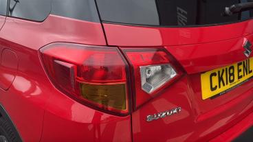 SPOTICAR Suzuki Vitara 1.6 Sz-t Euro 6 (s/s) 5dr Used Car - Suv Petrol Multicolour - Bristol - 1200608360_5