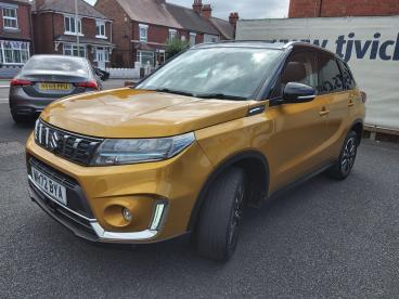 SPOTICAR Suzuki Vitara 1.5 Sz5 Ags Auto Euro 6 (s/s) 5dr Used Car - Suv Hybrid Yellow - Telford - 1200618481_5