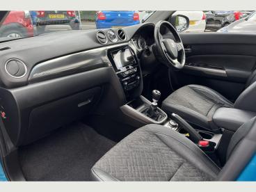 SPOTICAR Suzuki Vitara 1.4 Boosterjet Mhev Sz5 Allgrip Euro 6 (s/s) 5dr Used Car - Suv Hybrid Blue - Uckfield - 1200628699_2
