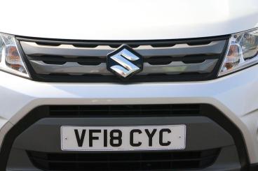 SPOTICAR Suzuki Vitara 1.6 Sz4 Euro 6 (s/s) 5dr Used Car - Suv Petrol Silver - Walsall - 1200628818_2
