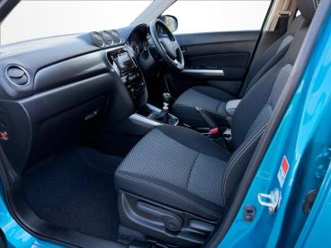 SPOTICAR Suzuki Vitara 1.4 Boosterjet Mhev Sz-t Euro 6 (s/s) 5dr Used Car - Suv Hybrid Black - Eastbourne - 1200631638_2