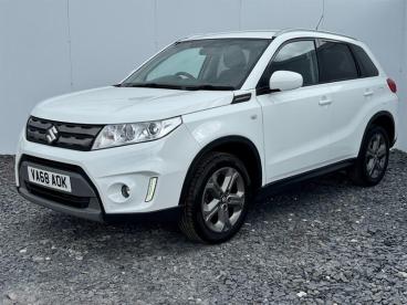 SPOTICAR Suzuki Vitara 1.6 Sz-t Euro 6 (s/s) 5dr Used Car - Suv Petrol White - Kingswinford - 1200633099_3