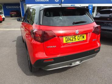 SPOTICAR Suzuki Vitara 1.4 Boosterjet Mhev Motion Euro 6 (s/s) 5dr Used Car - Suv Hybrid Red - Shrewsbury - 1200633309_5