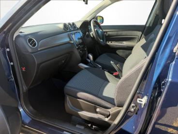 SPOTICAR Suzuki Vitara 1.4 Boosterjet Mhev Motion Auto Euro 6 (s/s) 5dr Used Car - Suv Hybrid Black - Eastbourne - 1200635345_2