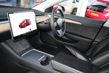 SPOTICAR Tesla Model 3 Standard Range Plus Auto Rwd 4dr Used Car - Saloon Electric Red - Bulkington - 1200569311_2
