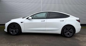 SPOTICAR Tesla Model 3 (dual Motor) Long Range Auto 4wde 4dr Used Car - Saloon Electric White - Darlington - 1200584657_4