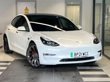 SPOTICAR Tesla Model 3 (dual Motor) Performance Auto 4wde 4dr (performanc Used Car - Saloon Electric White - Peterborough - 1200622036_1