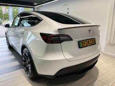 SPOTICAR Tesla Model Y (dual Motor) Performance Auto 4wde 5dr Used Car - Suv Electric White - Peterborough - 1200631807_3