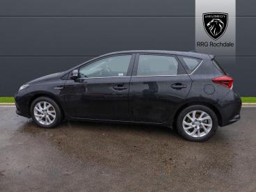 SPOTICAR Toyota Auris 1.8 Vvt-h Icon Tech Cvt Euro 6 (s/s) 5dr Used Car - Saloon Hybrid Black - Rochdale - 1200561200_4
