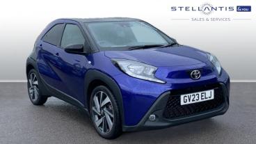 SPOTICAR Toyota Aygo 1.0 Vvt-i Edge Euro 6 (s/s) 5dr Used Car - City Car Petrol Blue - Crawley - 1200539314_1