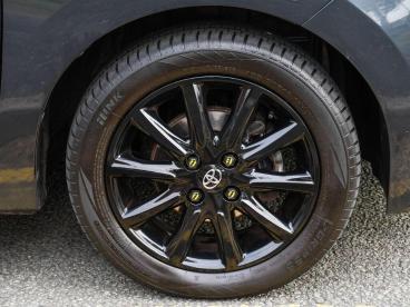 SPOTICAR Toyota Aygo 1.0 Vvt-i X-style Euro 6 5dr Used Car - City Car Petrol Grey - Nuneaton - 1200546537_5