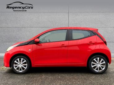 SPOTICAR Toyota Aygo 1.0 Vvt-i X-play Euro 6 5dr Used Car - City Car Petrol Red - Newtownards - 1200547952_5