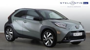 SPOTICAR Toyota Aygo 1.0 Vvt-i Exclusive X-shift Euro 6 (s/s) 5dr Used Car - City Car Petrol Blue - Coventry - 1200559841_1