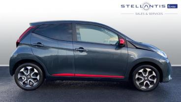 SPOTICAR Toyota Aygo 1.0 Vvt-i X-trend Euro 6 5dr (safety Sense) Used Car - City Car Petrol Grey - Preston - 1200561483_2