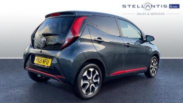 SPOTICAR Toyota Aygo 1.0 Vvt-i X-trend Euro 6 5dr (safety Sense) Used Car - City Car Petrol Grey - Preston - 1200561483_3