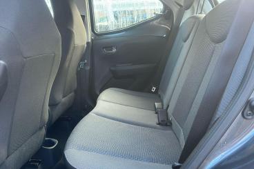 SPOTICAR Toyota Aygo 1.0 Vvt-i X-play Euro 6 (s/s) 5dr Used Car - City Car Petrol Grey - Sidcup - 1200563702_5