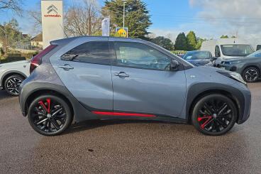 SPOTICAR Toyota Aygo 1.0 Vvt-i Undercover X-shift Euro 6 (s/s) 5dr Used Car - City Car Petrol Grey - Torquay - 1200565542_2