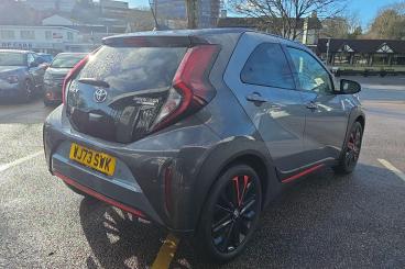 SPOTICAR Toyota Aygo 1.0 Vvt-i Undercover X-shift Euro 6 (s/s) 5dr Used Car - City Car Petrol Grey - Torquay - 1200565542_3