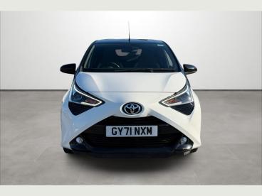 SPOTICAR Toyota Aygo 1.0 Vvt-i X-trend Euro 6 (s/s) 5dr Used Car - City Car Petrol Multicolour - Eastbourne - 1200575045_5