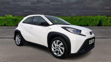 SPOTICAR Toyota Aygo 1.0 Vvt-i Pure Euro 6 (s/s) 5dr Used Car - City Car Petrol White - Telford - 1200580592_1