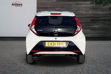 SPOTICAR Toyota Aygo 1.0 Vvt-i X-trend Euro 6 5dr (safety Sense) Used Car - City Car Petrol White - Wrexham - 1200582111_4