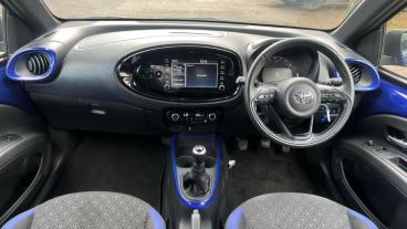 SPOTICAR Toyota Aygo 1.0 Vvt-i Edge Euro 6 (s/s) 5dr Used Car - City Car Petrol Blue - Stockport - 1200589509_4